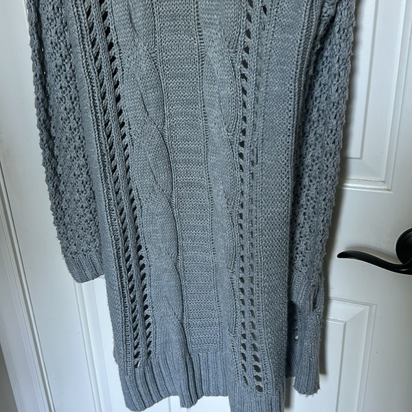 BP Cardigan - Picture 8 of 8